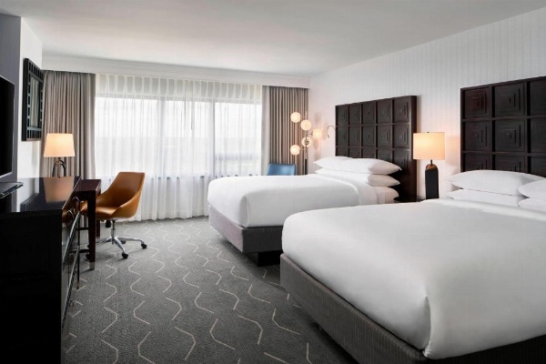 Renaissance Baltimore Harborplace Hotel image 41